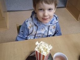 02_kino_ve_skolce