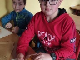 27_peceni_35__slany_zavin