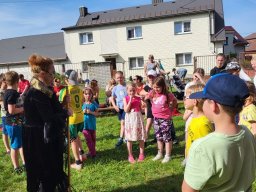04_spolecenske_odpoledne