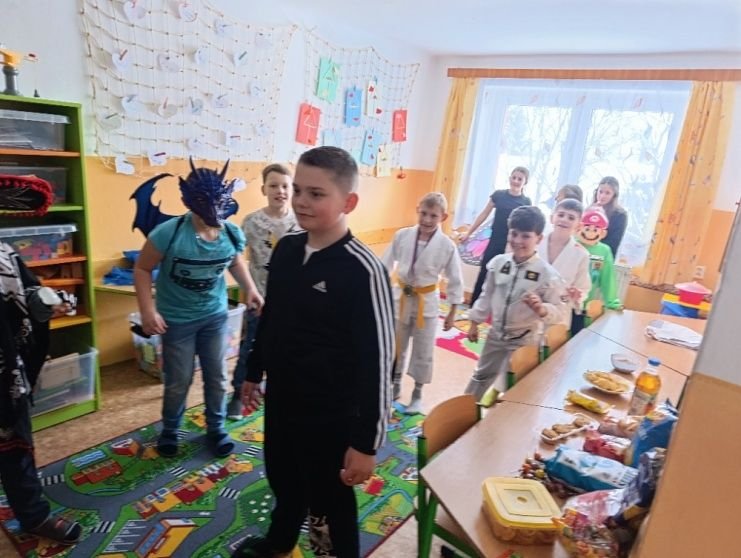03__unor_v_druzine