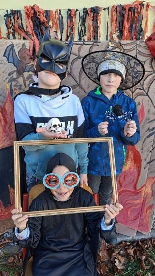 07__halloweenska_party_v_sd