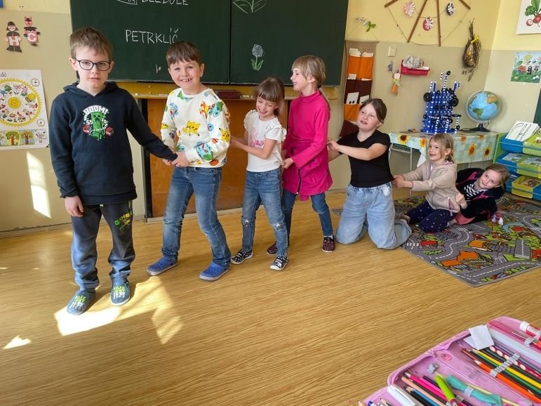 17__skola_hrou