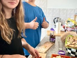 02_vanocni_vareni_-_kapri_hranolky