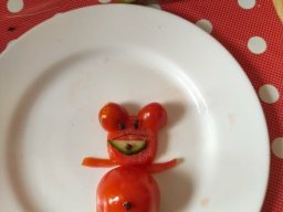 04__sedmaci_u_plotny
