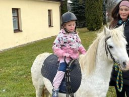 07_jizda_na_ponikovvi