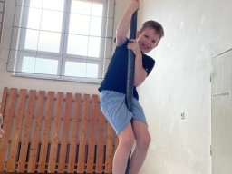 10__skola_hrou