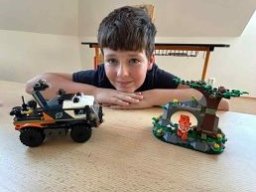 13___krouzek_lego