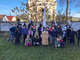 24__halloweenska_party_v_sd