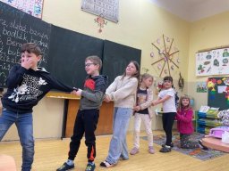 28__skola_hrou